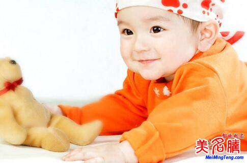 好聽(tīng)?zhēng)洑獾哪袑殞毿∶笕? /></a>如何給你的男寶寶起一個(gè)帥氣又好聽(tīng)的小名和起一個(gè)大名同等重要,需要父母認(rèn)真的對(duì)待,今天小編就來(lái)說(shuō)說(shuō)男寶寶起小名的那些事。一、起好聽(tīng)?zhēng)洑獾哪袑殞毿∶椒?nbsp; 男寶寶生來(lái)陽(yáng)剛,堅(jiān)強(qiáng)。取個(gè)霸氣的小名就...</div>
<span id="ctl00_ContentPlaceHolder1_subjectList_dgNews_ctl07_Label1" style="color:Green;font-size:10pt;">2017/4/24 22:05:47</span>
<div style="height:5px; font-size:5px"> </div>
<hr width="99%" style="text-align:center; border-style:dotted; border-width:0px; height:1px;" />
<div style="height:5px; font-size:5px"> </div>
</div>
</td>
</tr><tr style="border-width:0px;">
<td valign="top">
<div style="padding-left:3px; padding-right:3px;line-height:180%">
<h3 style="padding:0px;margin:0px;display:inline;"><a id="ctl00_ContentPlaceHolder1_subjectList_dgNews_ctl08_HyperLink1" class="headline" href="/baobaoqiming/nanbaobaoqiming/s.aspx?newsid=6318" target="_blank">好聽(tīng)的雞年男寶寶起名大全</a></h3>
<span style="color:Red;font-size:8pt;"></span>
<br />
<div style="padding-top:1px; width:95%; padding-left:8px; line-height:180%;color:#2f2f2f;font-size:14px;" ><a href=